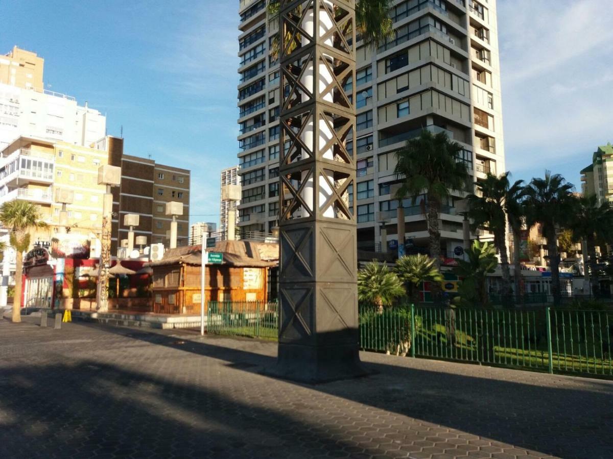 Apartamento Ibanez Бенідорм Екстер'єр фото